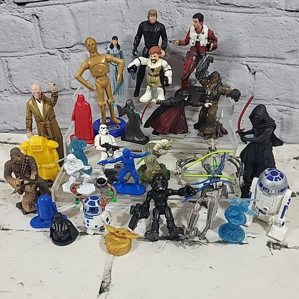 Star Wars Action‎ Figures Large Lot Assorted Characters Movies R2D2 Luke Chewy